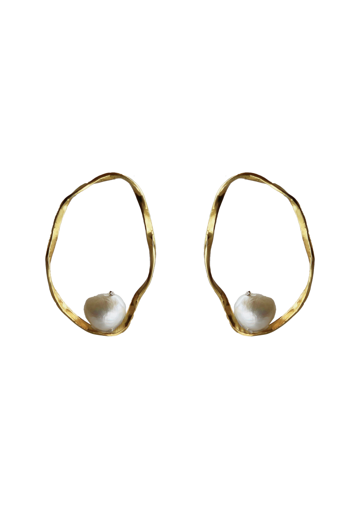 Aros movimiento perlas oro