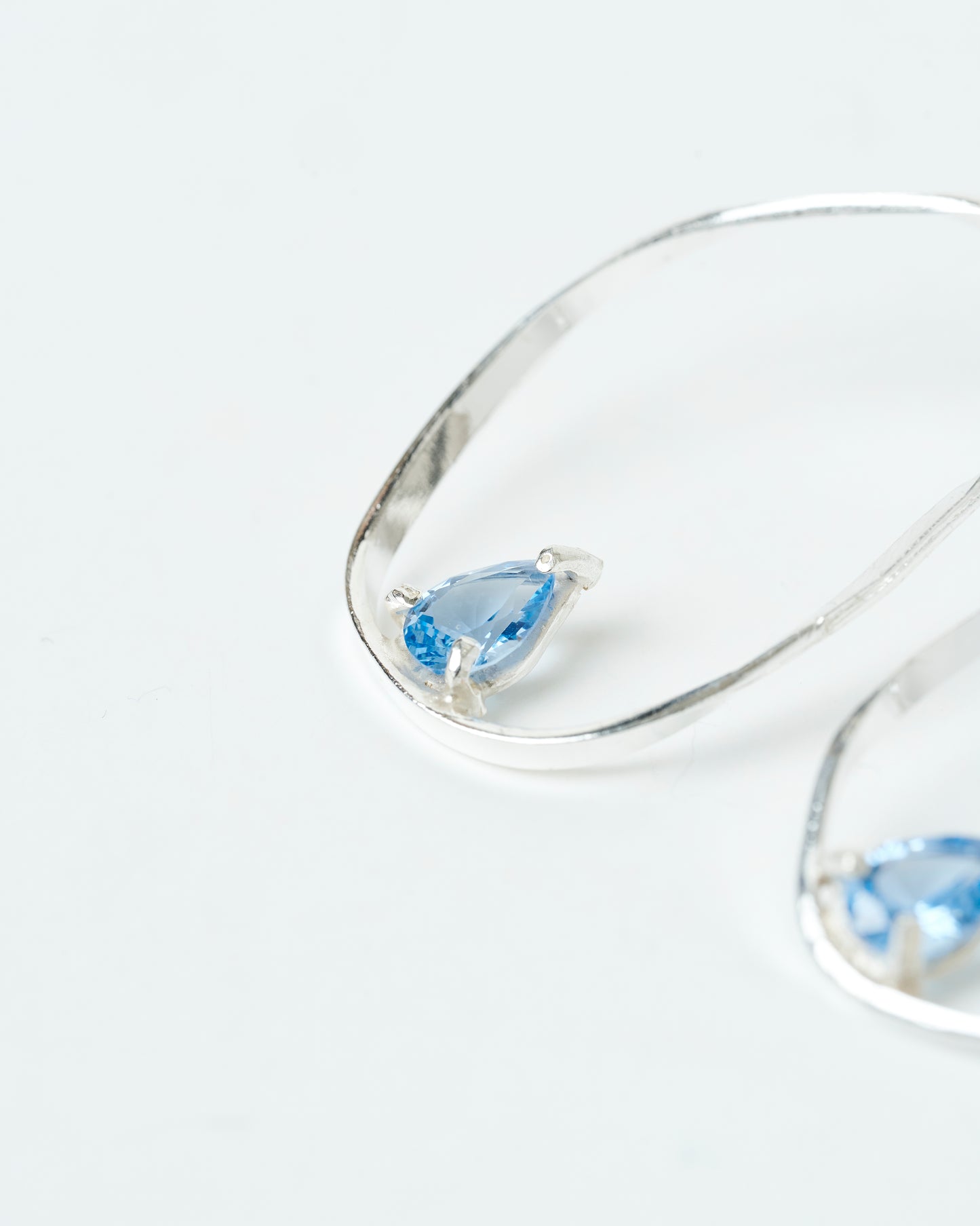 Aros Fiore azul - Plata