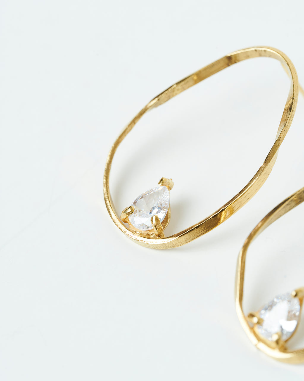 Aros Fiore blanco - Enchapados