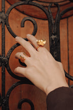 Anillo Raíz - esmeralda