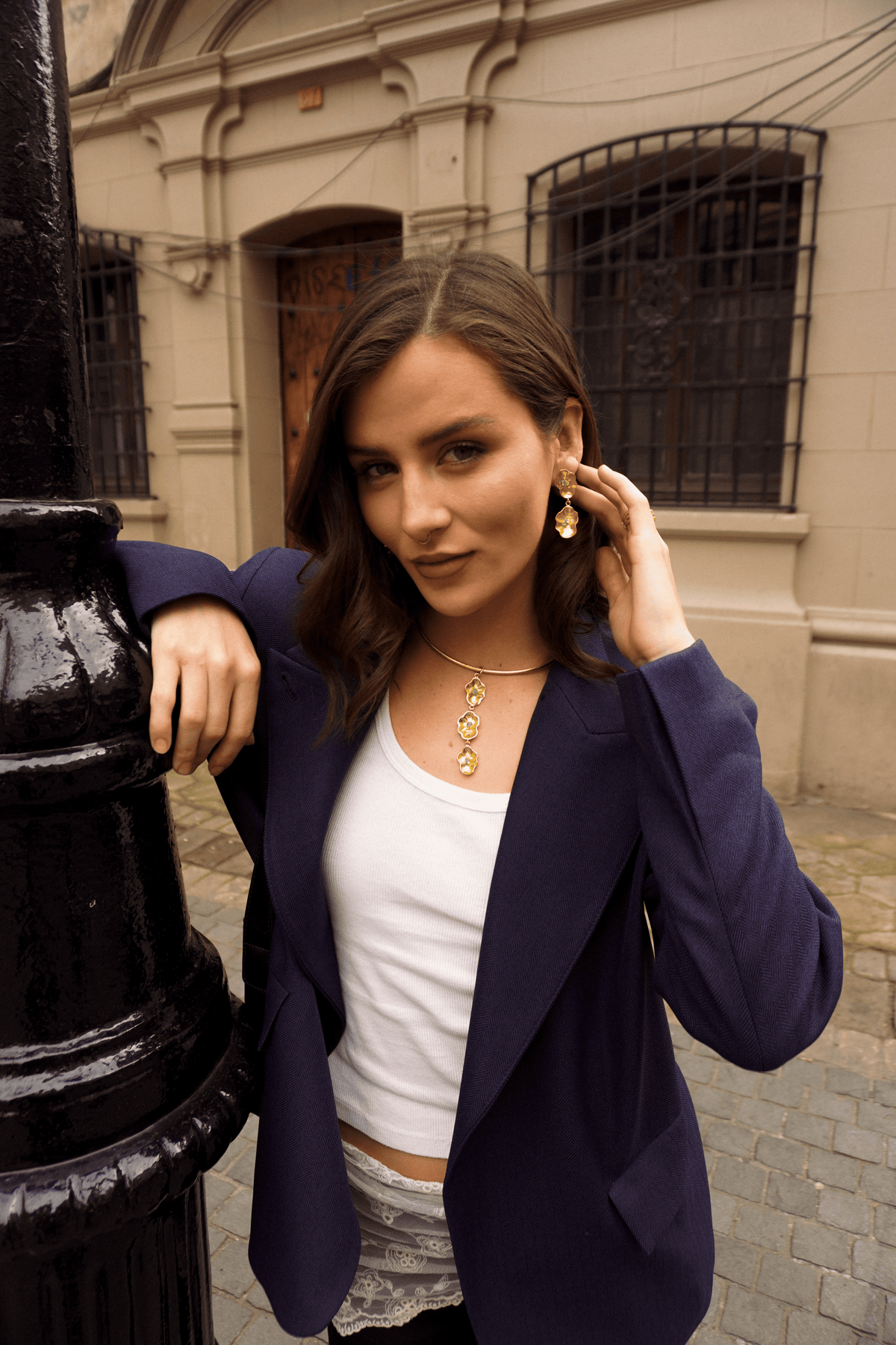 COLLAR OLIVO - ESMERALDAS