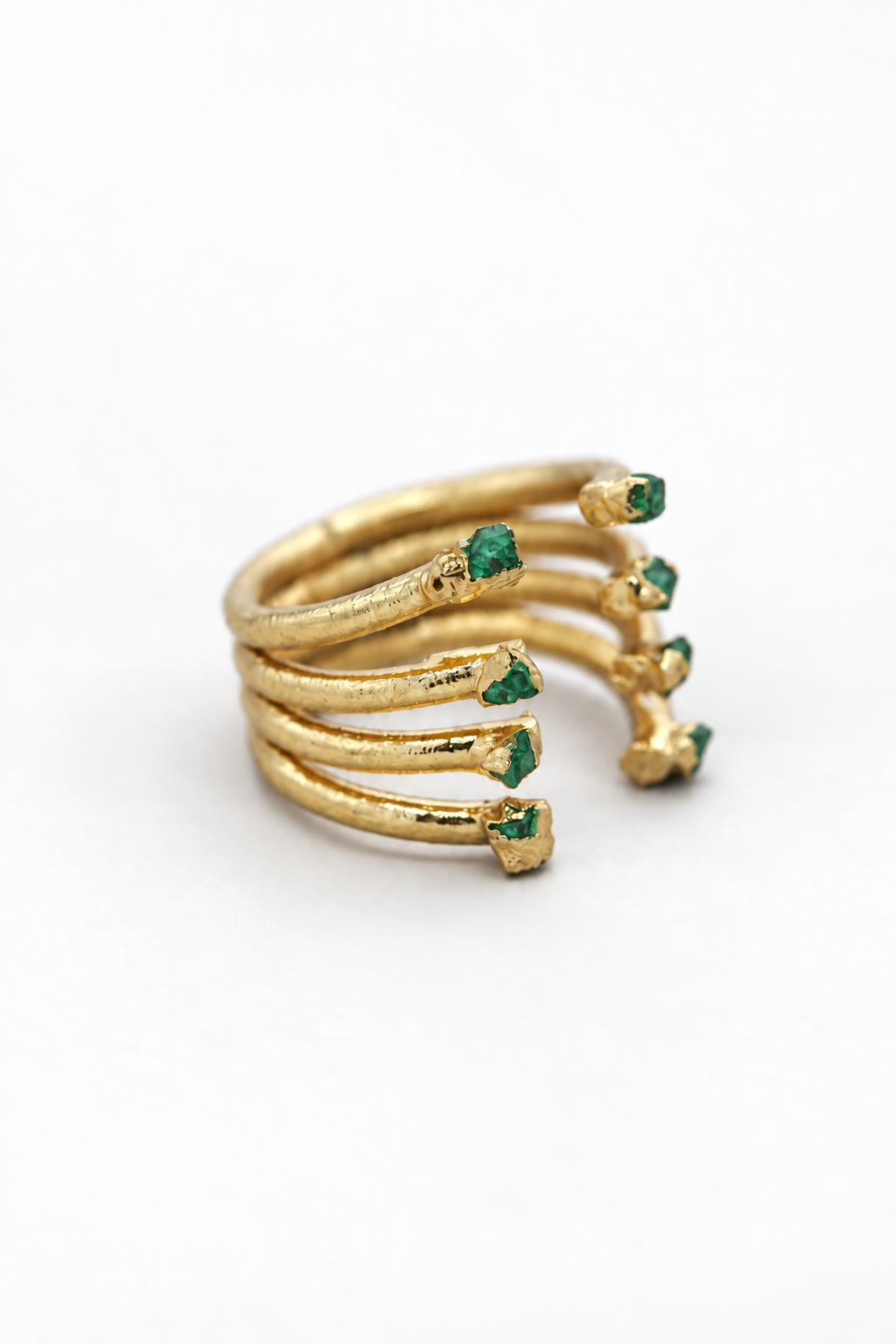 Anillo Raíz - esmeralda