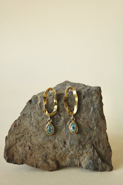 Conjunto Aros Mera + Collar Gaia